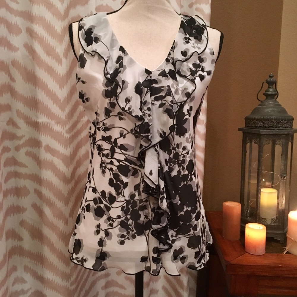❌SOLD BCX Black & White Blouse with Lace back